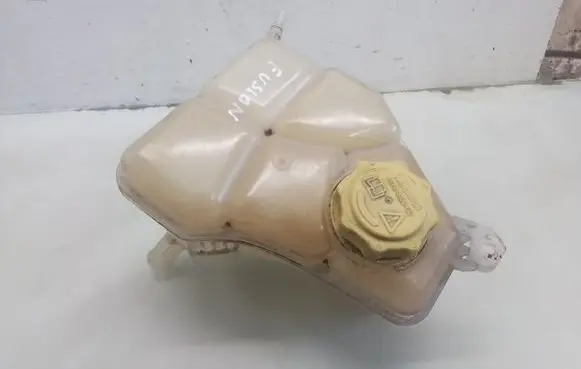 Coolant expansion tank/reservoir