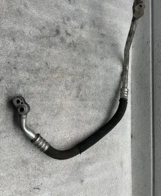 Audi A4 S4 B8 8K Air conditioning (A/C) pipe/hose 8R0260701