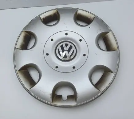 Volkswagen Golf V Other exterior part 1T0601147B