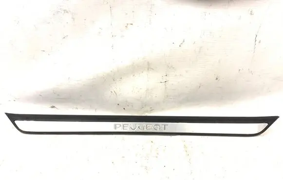 Peugeot 607 Front sill trim cover 9629149677