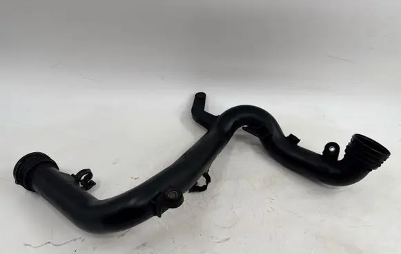 Intercooler hose/pipe