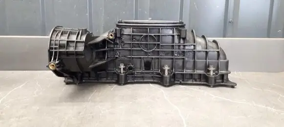Mercedes-Benz E W212 Intake manifold A6510905037