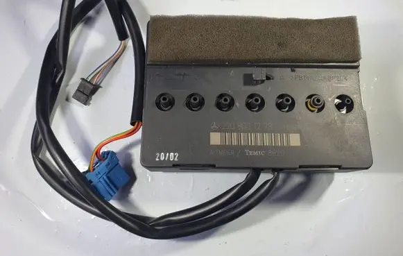 Mercedes-Benz S W220 Seat control module 2208001278