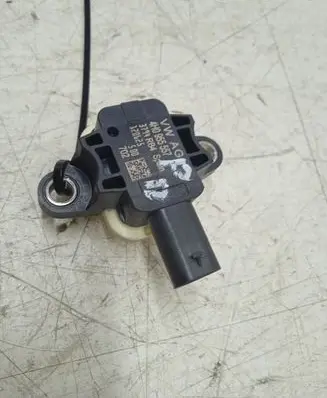 Audi A6 S6 C7 4G Airbag deployment crash/impact sensor 4H0955557