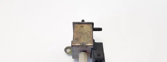 Audi A8 S8 D2 4D Turbo solenoid valve 026906283H