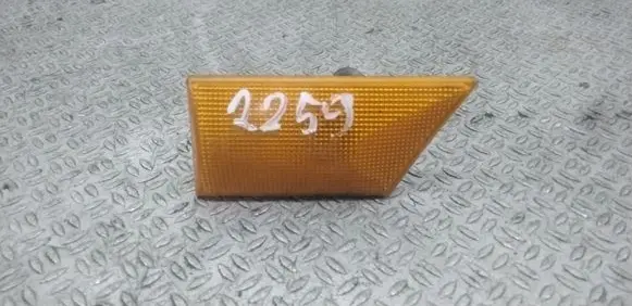 Opel Vectra C Front fender indicator light 09180872