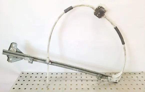 Iveco Daily 35 - 40.10 Front window lifting mechanism without motor