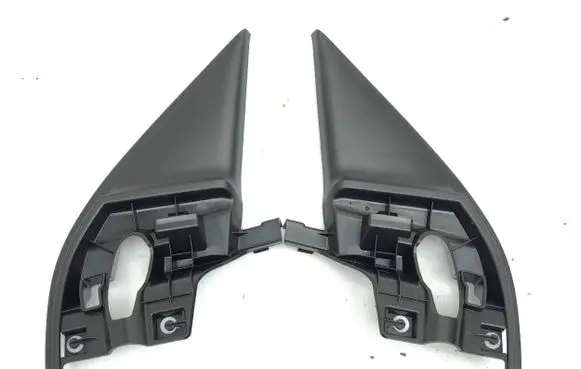 Citroen C4 III e-C4 Front door glass trim molding 9831080280 9831080380
