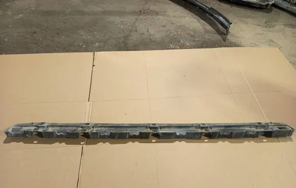 BMW X3 E83 Sill supporting ledge 3330870 12125313 DN13498