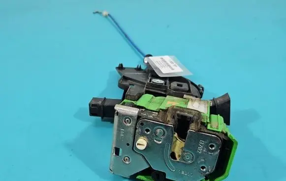 Alfa Romeo Giulietta Rear door lock 50509884 IMPRK1530791