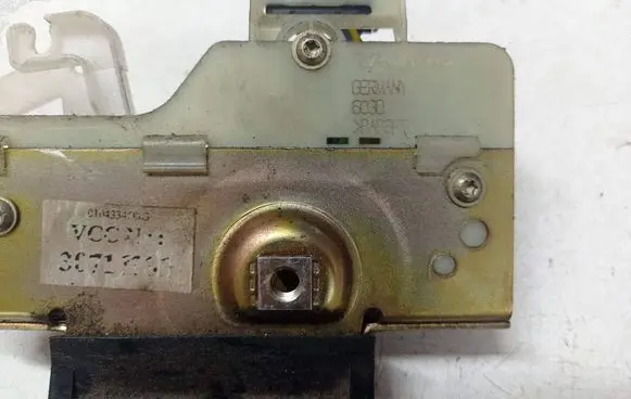 Volvo V70 Tailgate/trunk/boot lock/catch/latch
