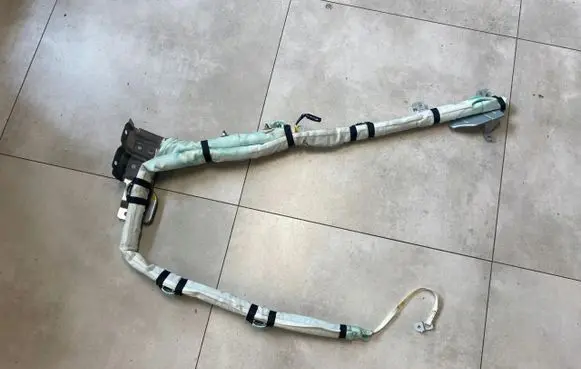 Nissan Leaf I (ZE0) Airbag set W830RR