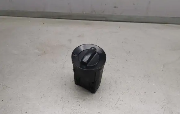 Volkswagen Polo Light switch 6Q0941531B