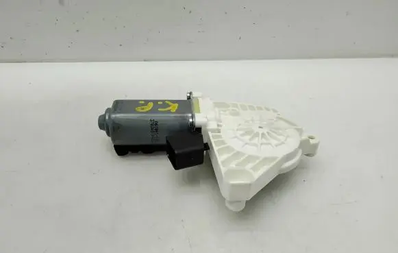 Mercedes-Benz CLA C117 X117 W117 Front door window regulator motor A55383110 0536010604