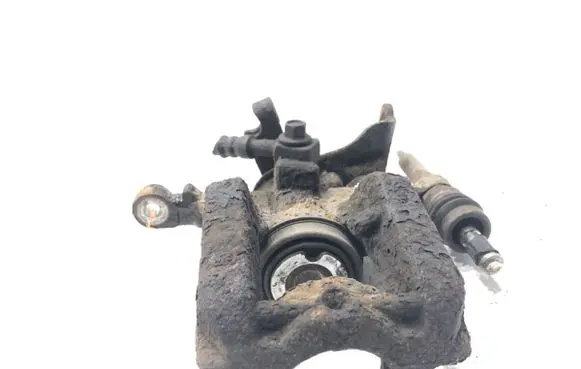 Rear brake caliper