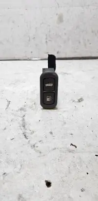 KIA Sorento Fuel tank opening switch 623W02150 935503E000