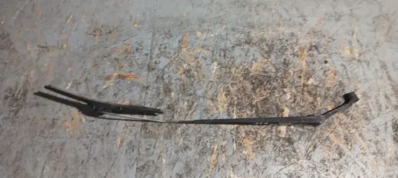 Mitsubishi Colt Windshield/front glass wiper blade
