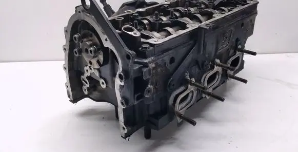 Audi A6 S6 C6 4F Engine head 0594AF