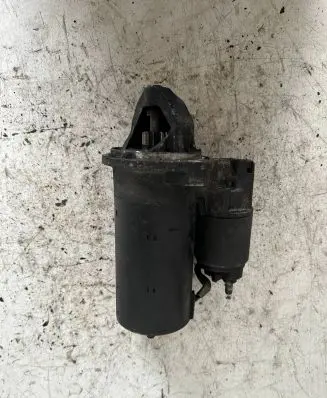 Volvo V70 Starter motor 0001109041