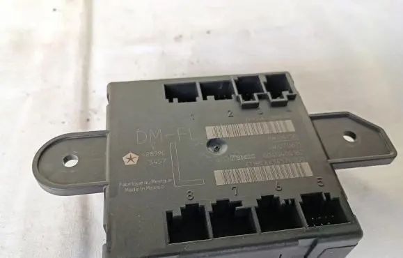 Chrysler Grand Voyager V Door control unit/module P04602807AH 04602807AH
