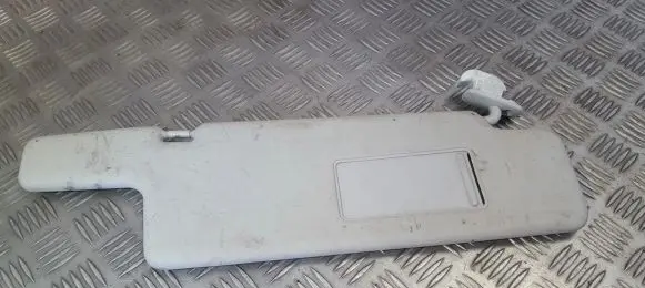 Skoda Octavia Mk2 (1Z) Sun visor 1U0857552 6Y2857552