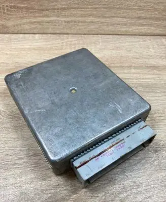 Ford Mondeo MK I Engine control unit/module ECU 93BB12A650CD C0C0