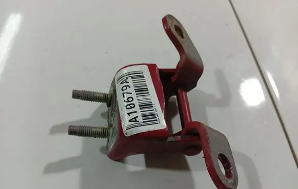 Honda Jazz Rear door lower hinge