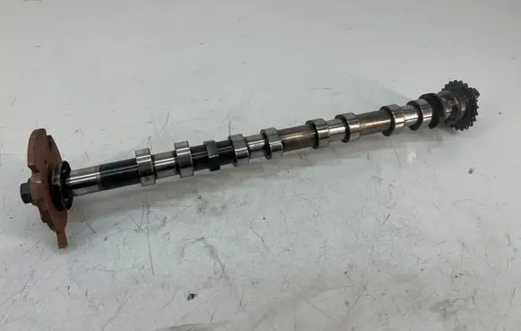 Opel Insignia B Camshaft 5548823801