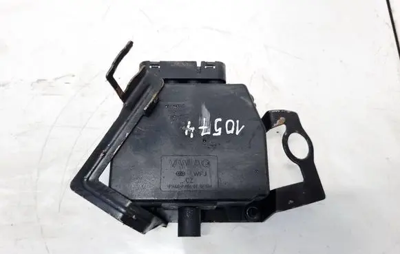 Volkswagen Jetta V Turbo solenoid valve 6Q0906625