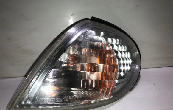 Nissan Almera N16 Front indicator light 9708 01 1a