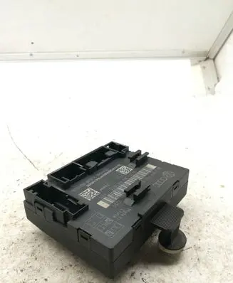 Audi A4 S4 B8 8K Comfort/convenience module 8K0959792E