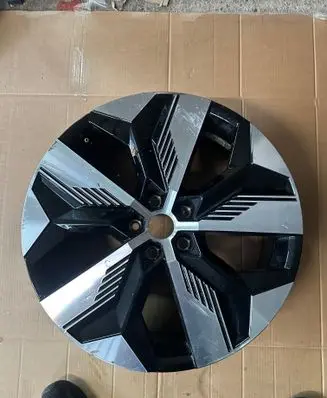 Renault Megane E-Tech R20 alloy rim 403003990R
