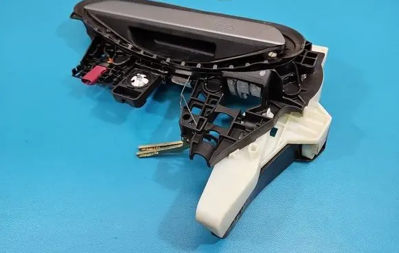 BMW iX1 Front door exterior handle 5A68ED5 IMPRK1570952
