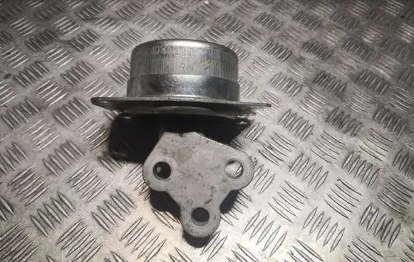 Opel Insignia A Engine mount bracket 13227728