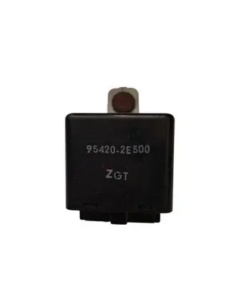 Hyundai Tucson JM Window wiper relay 954202E500