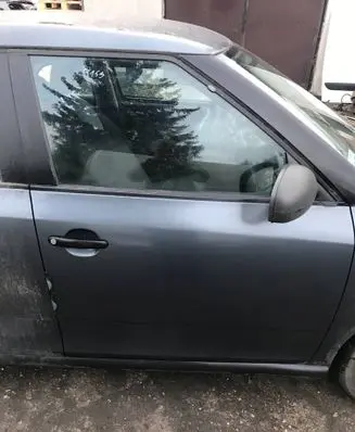 Skoda Fabia Mk2 (5J) Front door