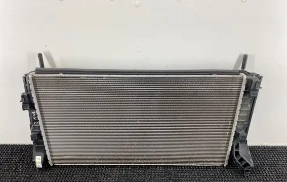 Coolant radiator