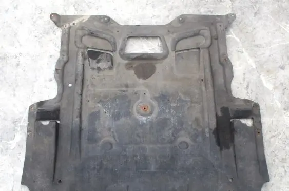 BMW M5 Engine splash shield/under tray