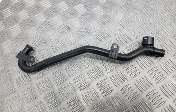 Engine coolant pipe/hose