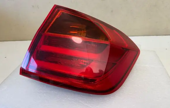 BMW 3 F30 F35 F31 Rear/tail lights 18361112 7372784