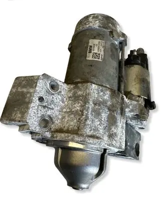 BMW 4 F32 F33 Starter motor 8570846 04R22 4380000490