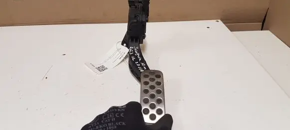 Opel Insignia A Accelerator throttle pedal 6PV00976501 13237356