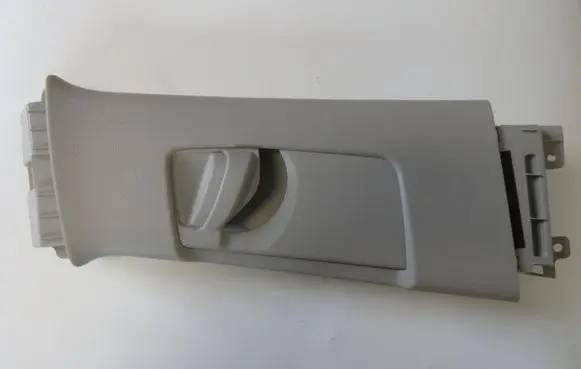 Toyota Verso (B) pillar trim (top)