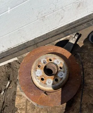 BMW 5 F10 F11 Front wheel hub F4051