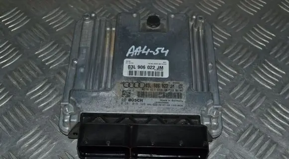 Audi A4 S4 B7 8E 8H Engine control unit/module 03L906022JM 0281015328