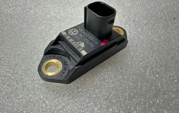Porsche Cayenne (9PA) Yaw turn rate sensor 7L6907651A