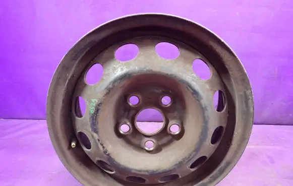 Ford Galaxy R15 steel rim 95VW1007FAW