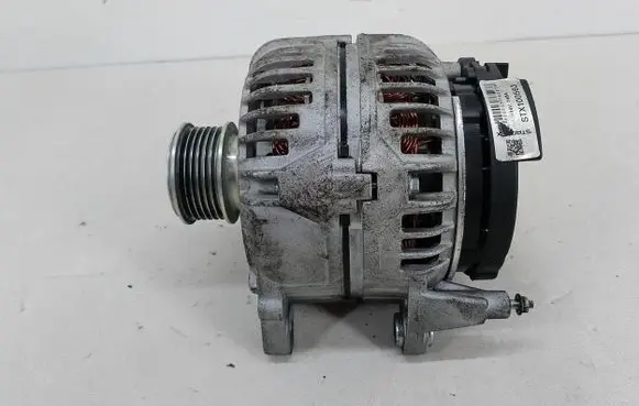 Volkswagen Golf VI Generator/alternator STX100563