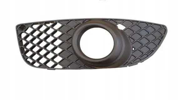 Mitsubishi Lancer VIII Front fog light trim/grill 8321A089