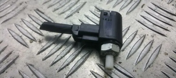 Clutch pedal sensor